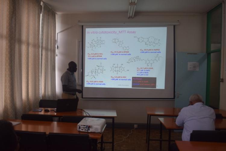 Natural product-loaded Nanoparticles for cancer therapy presentation seminar