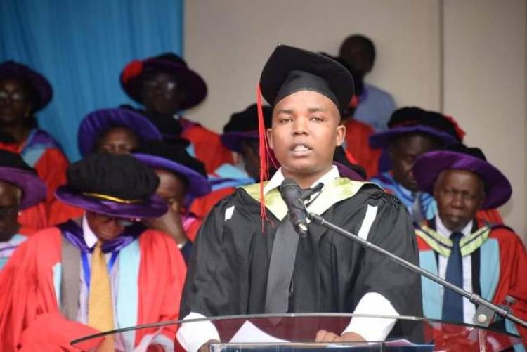 The University of Nairobi 61st Graduation ceremony Valedictorian, Nicholas Mwanzia from the College of Biological and Physical Sciences, Department of Chemistry making his speech. #UoNgraduation #UoNclass2019