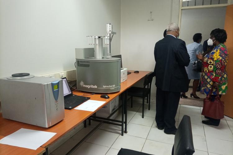 DVC, FPD, Chairman, Chemistry and Prof. Abiy having a chart after touring the NMR lab